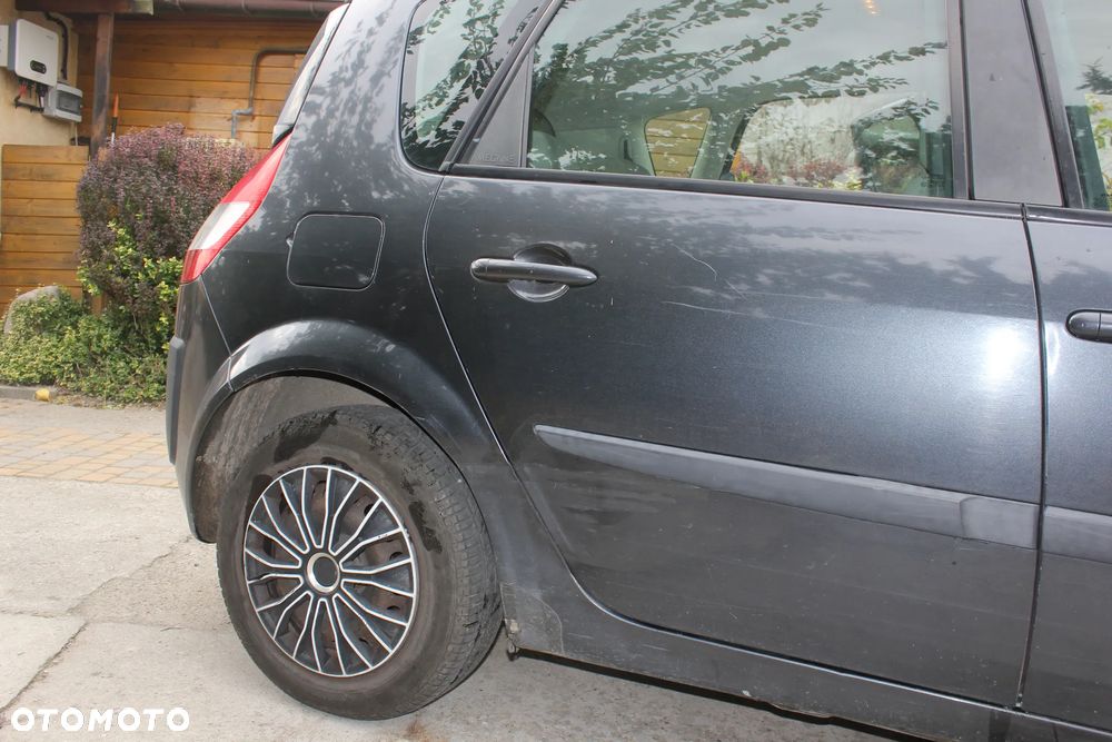 Renault Scenic 2006 photo 4