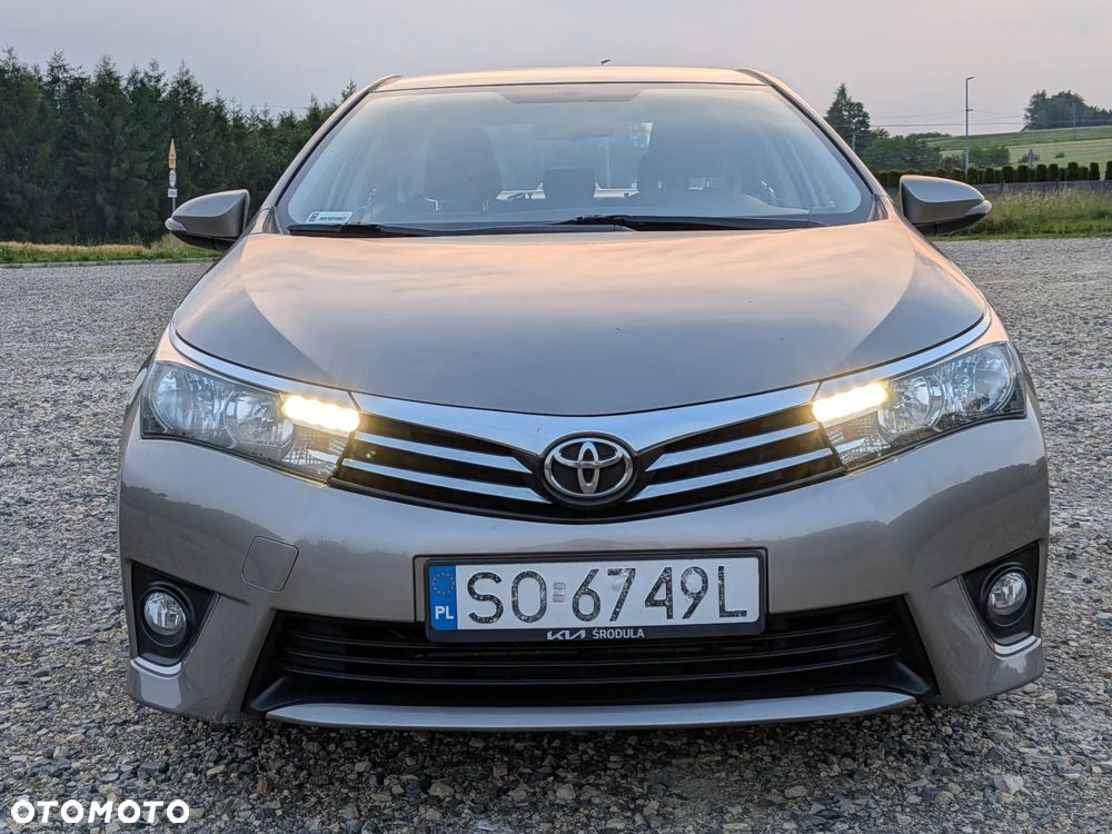 Toyota Corolla 1.6 Prestige EU6 - 9