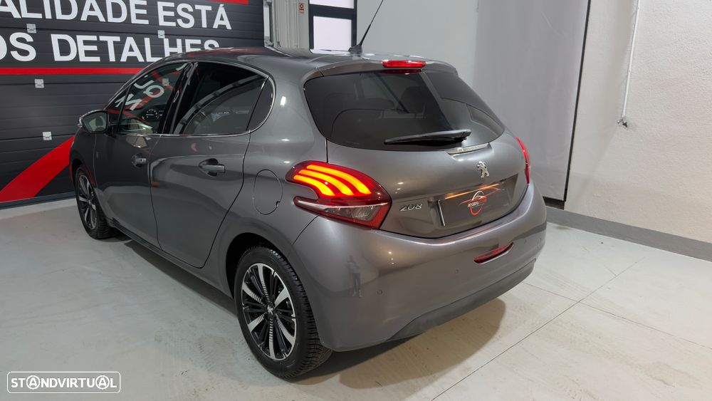 Peugeot 208 PureTech 110 Stop & Start Tech Edition - 9