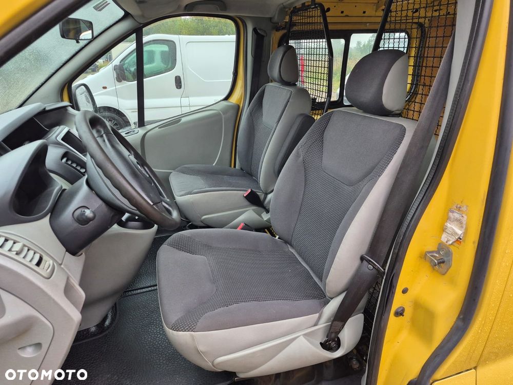 Opel Vivaro 2.0dcti 115KM long sprowadzony klima - 6