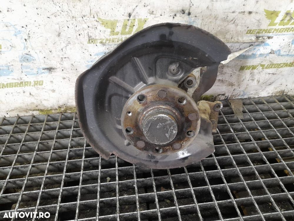 Fuzeta dreapta spate 1.6 tdi CAYC Volkswagen VW Golf 6 [2008 - 2015] - 2