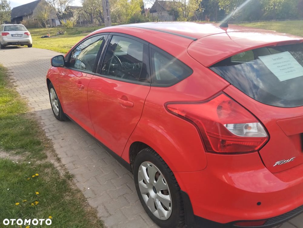 Ford Focus 1.6 Edition - 3