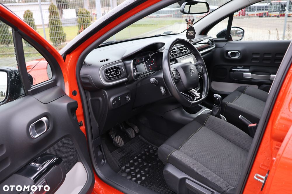 Citroën C3 1.2 PureTech Shine - 17