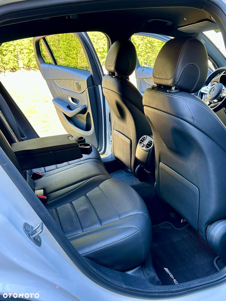 Mercedes-Benz GLC - 27