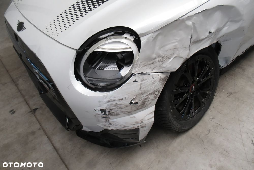 MINI Cooper - 6