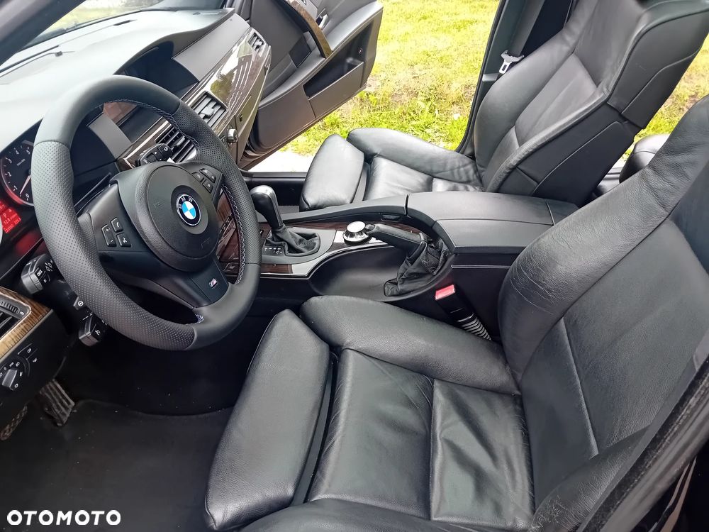 BMW Seria 5 530i SMG - 11