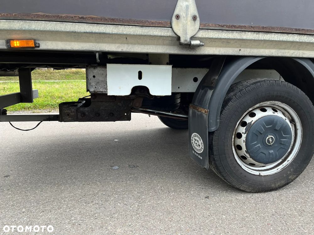 Opel Movano - 11