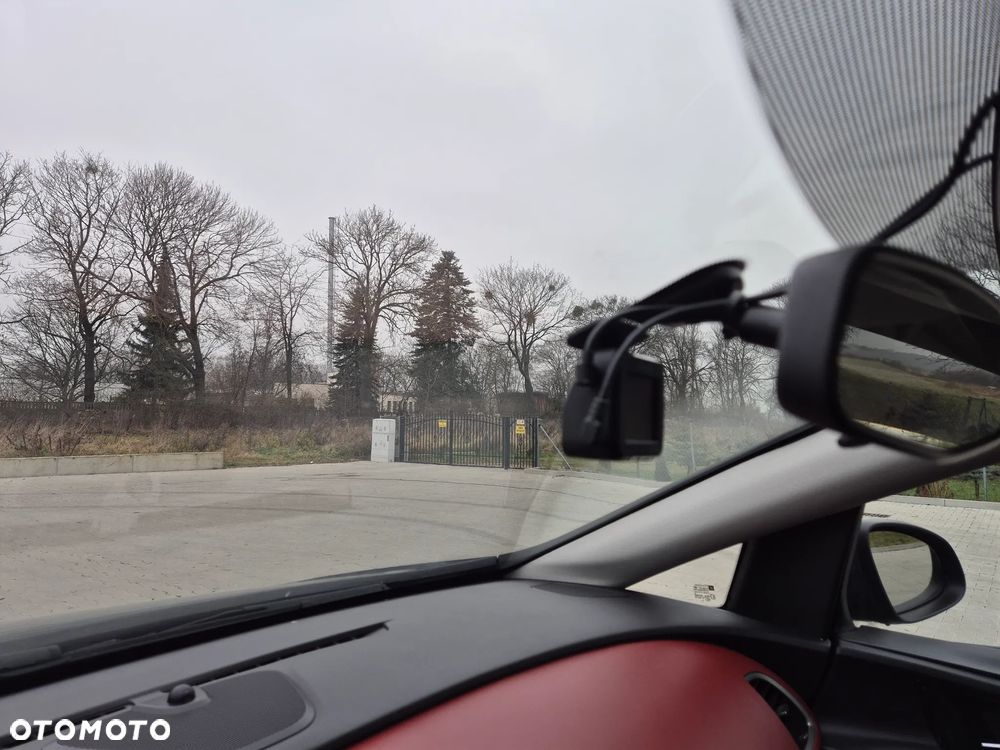 Opel Astra 1.6 Design Edition - 17