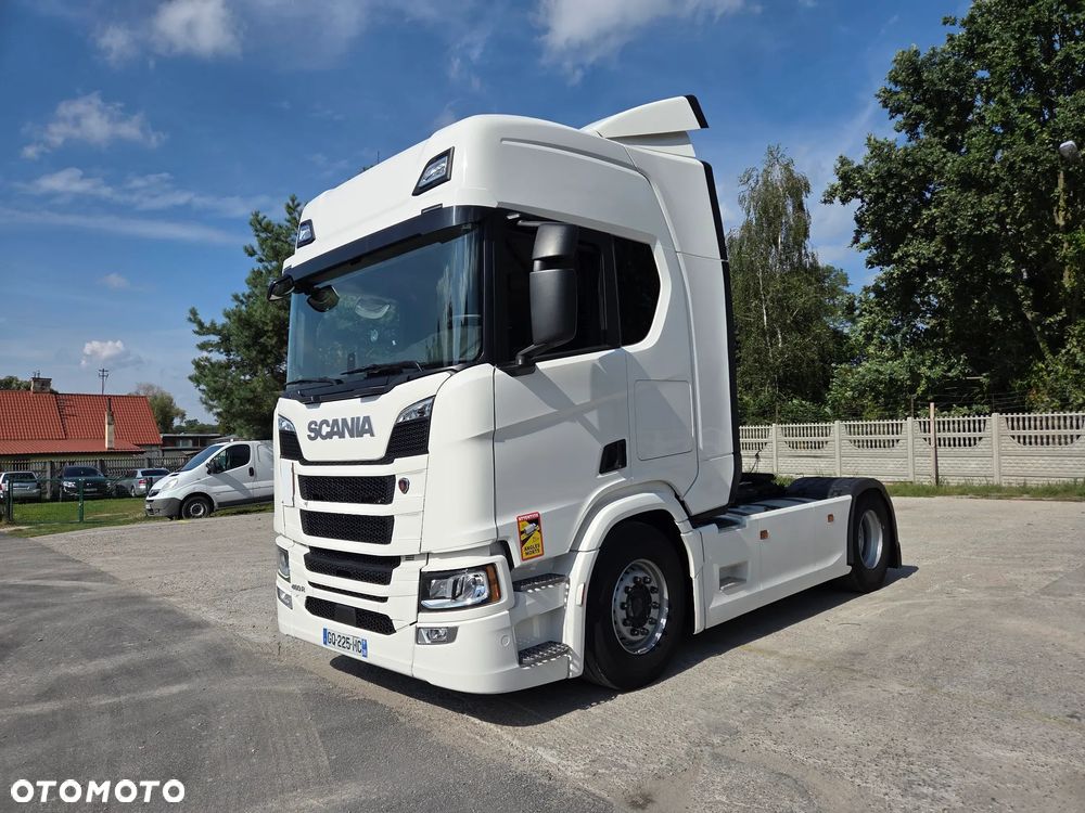 Scania R460