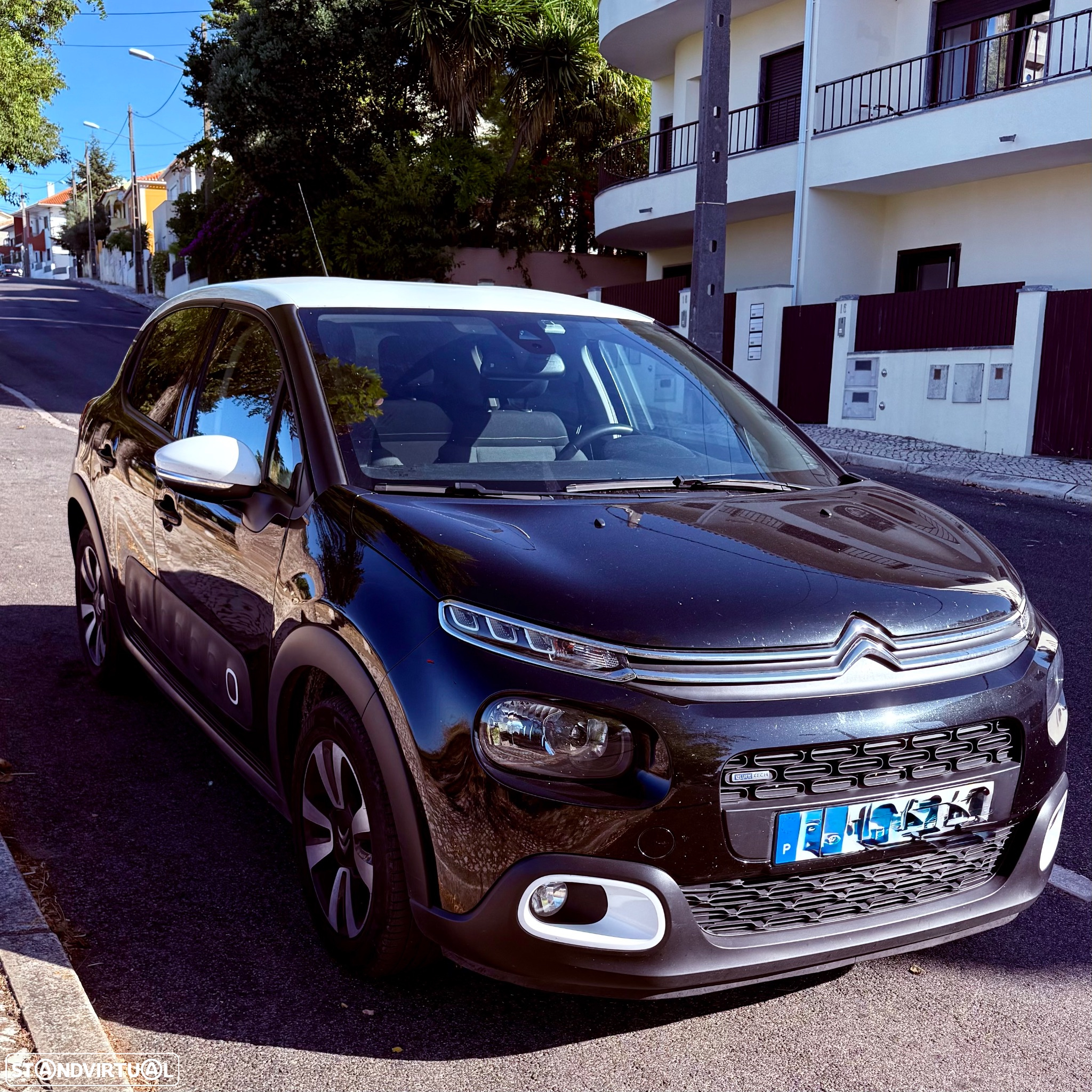 Citroën C3 1.2 PureTech Shine - 13