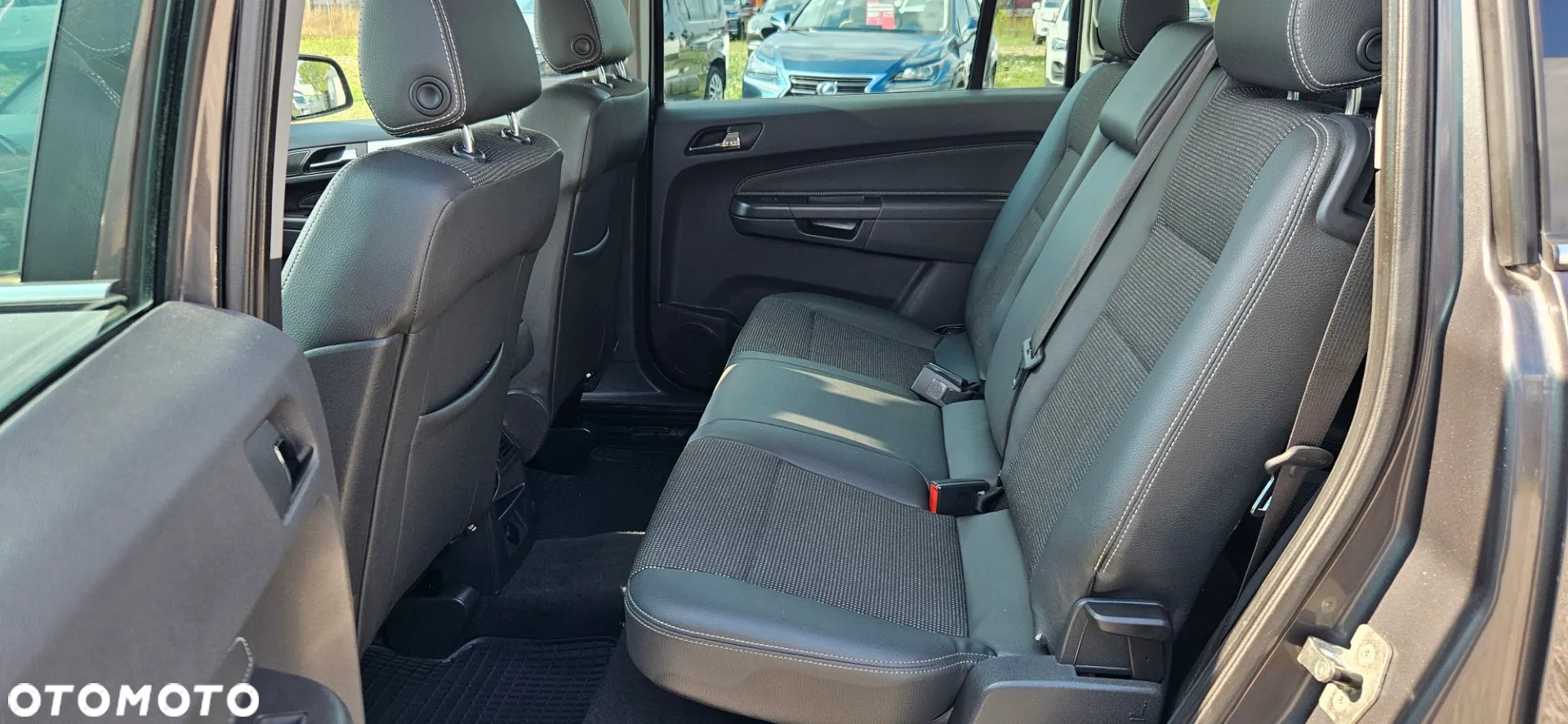 Opel Zafira 1.8 Cosmo - 20