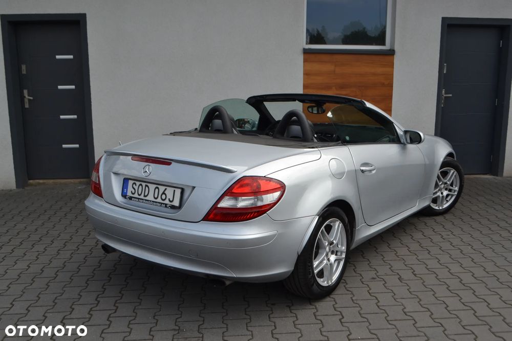 Mercedes-Benz SLK - 2