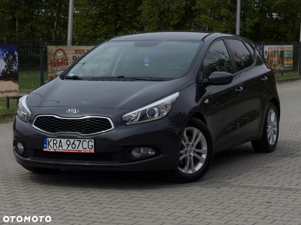Kia Ceed 1.4 CVVT Attract plus - 3