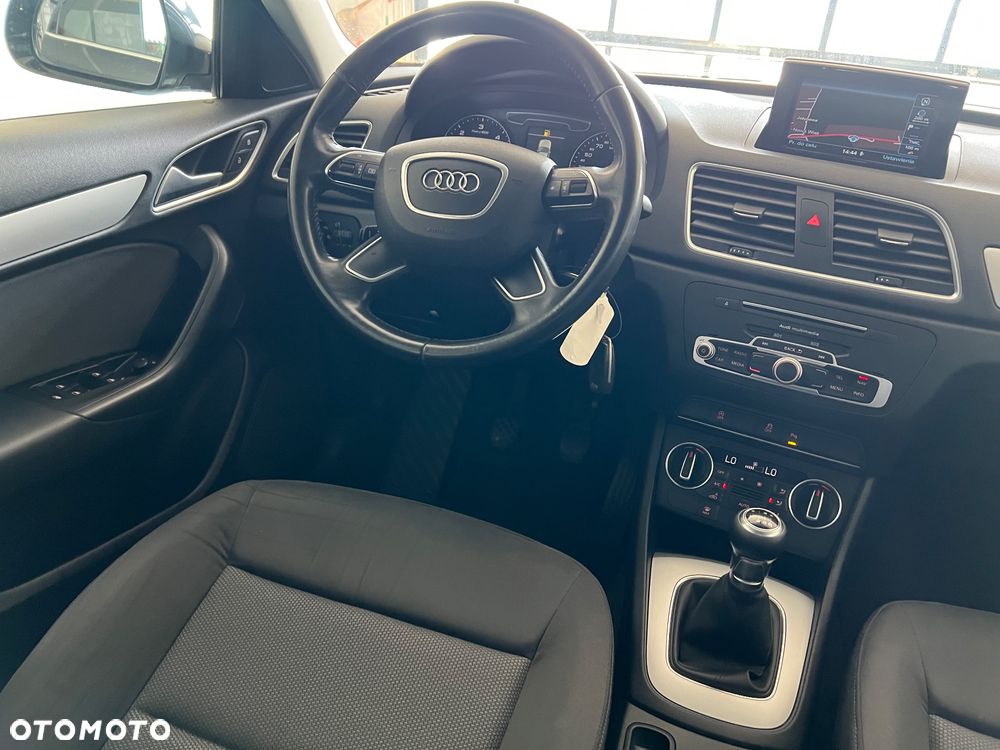 Audi Q3 - 17