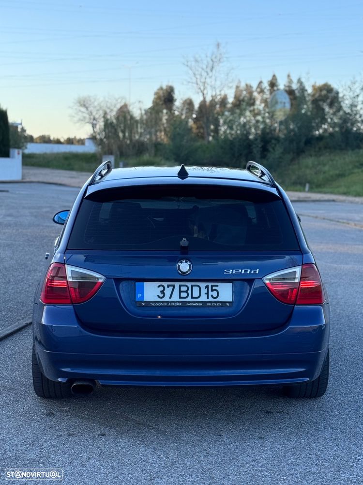 BMW 320 d - 9