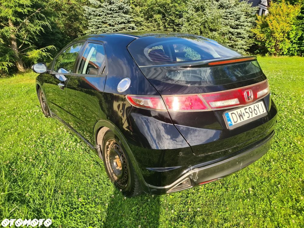 Honda Civic 1.8 Executive - 4