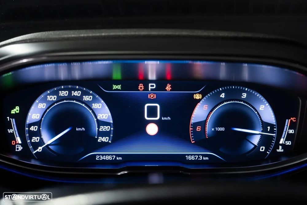 Peugeot 3008 - 18
