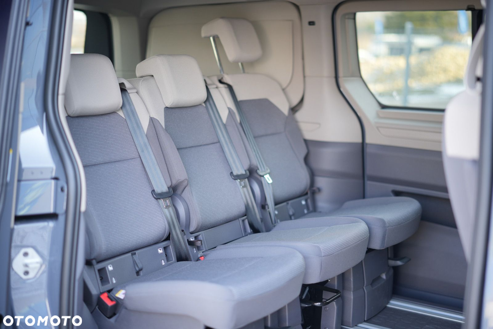 Volkswagen California - 33