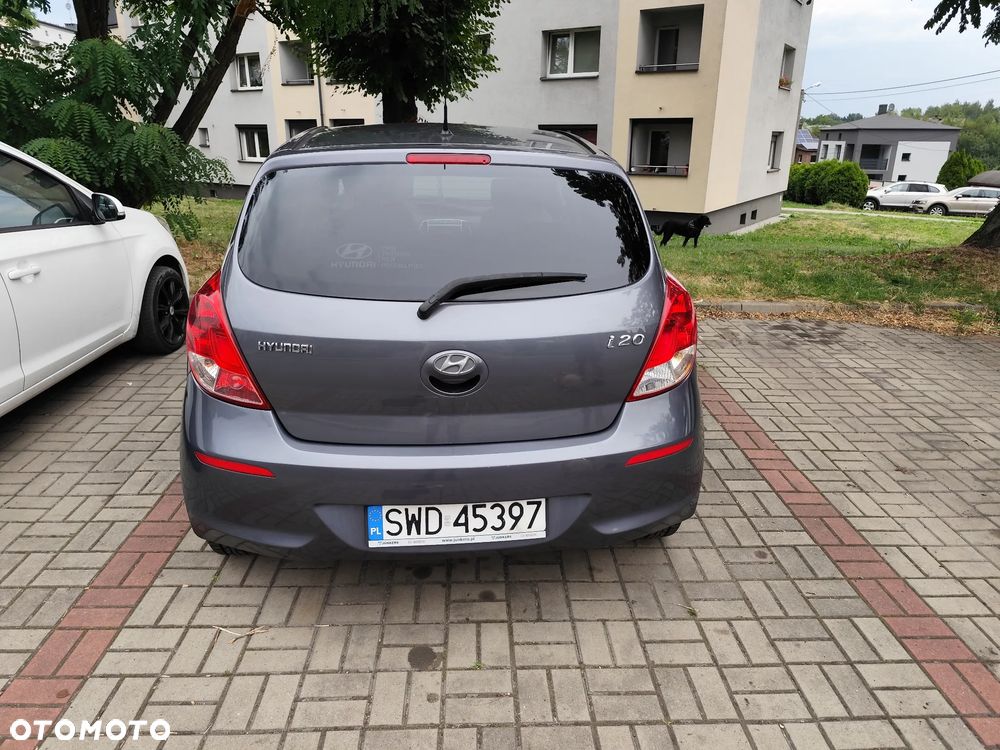 Hyundai i20 1.25 Classic + - 5