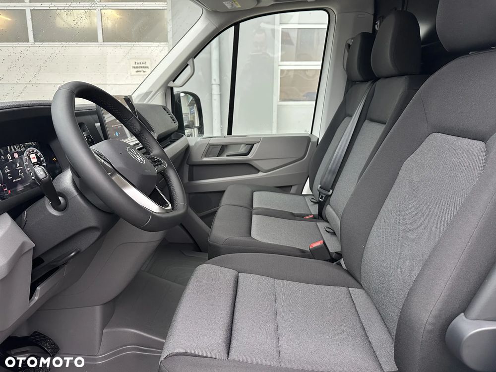 Volkswagen Crafter - 11