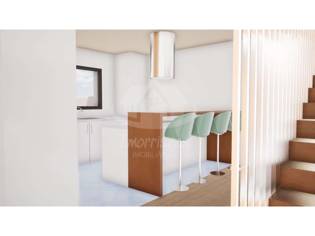 Moradia T4+1 com garagem no Bairro Alto das Eiras em Santa Iria de ... - Grande imagem: 3/11