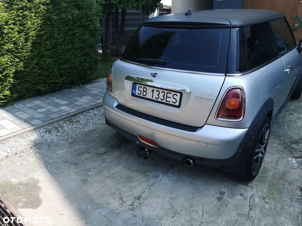 MINI Cooper Standard - 3