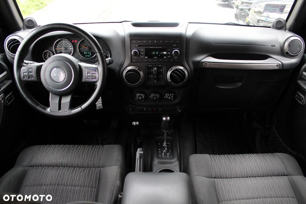 Jeep Wrangler 2.8 CRD Unlim Sport - 10