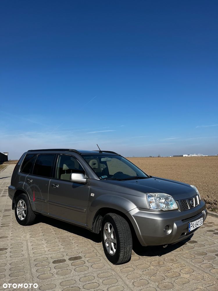 Nissan X-Trail 2.2 dCi 4x2 Comfort - 1