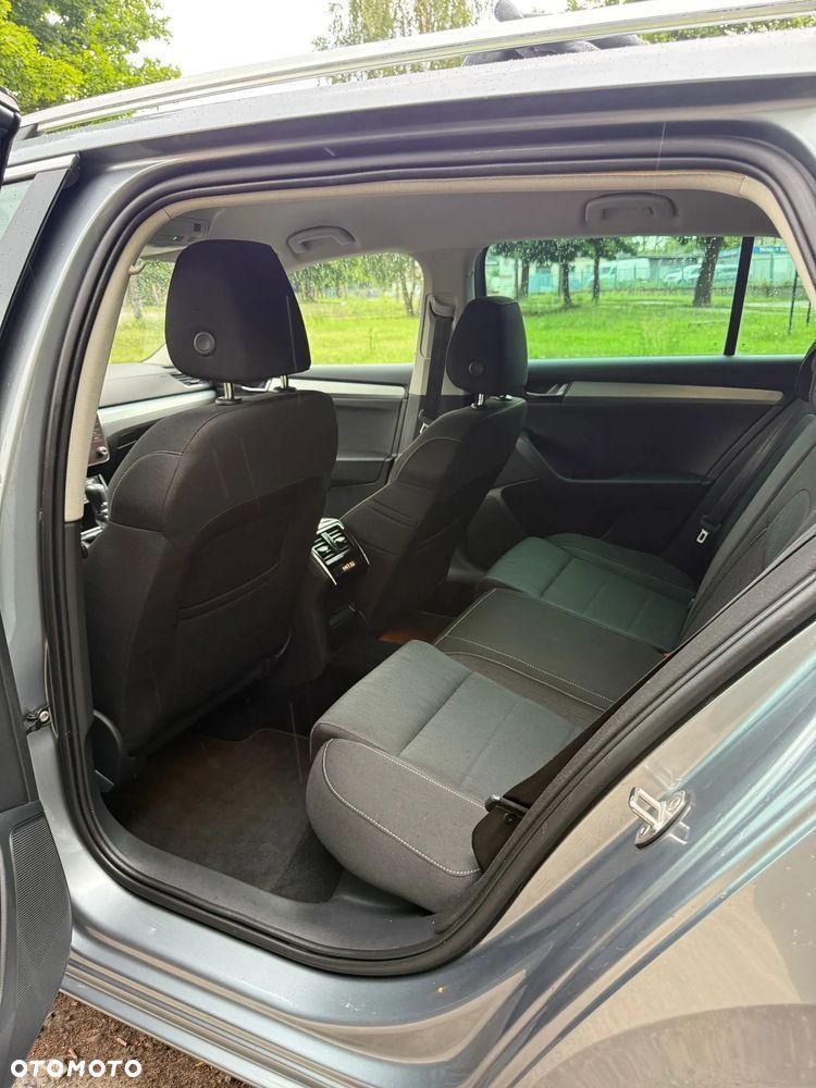 Skoda Superb - 16
