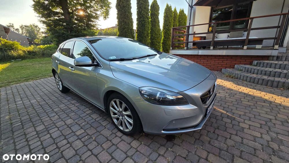 Volvo V40 - 1