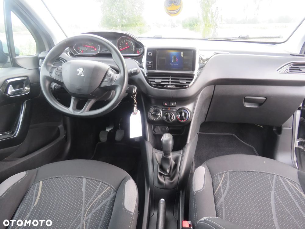 Peugeot 208 1.6 e-HDi Active STT - 11