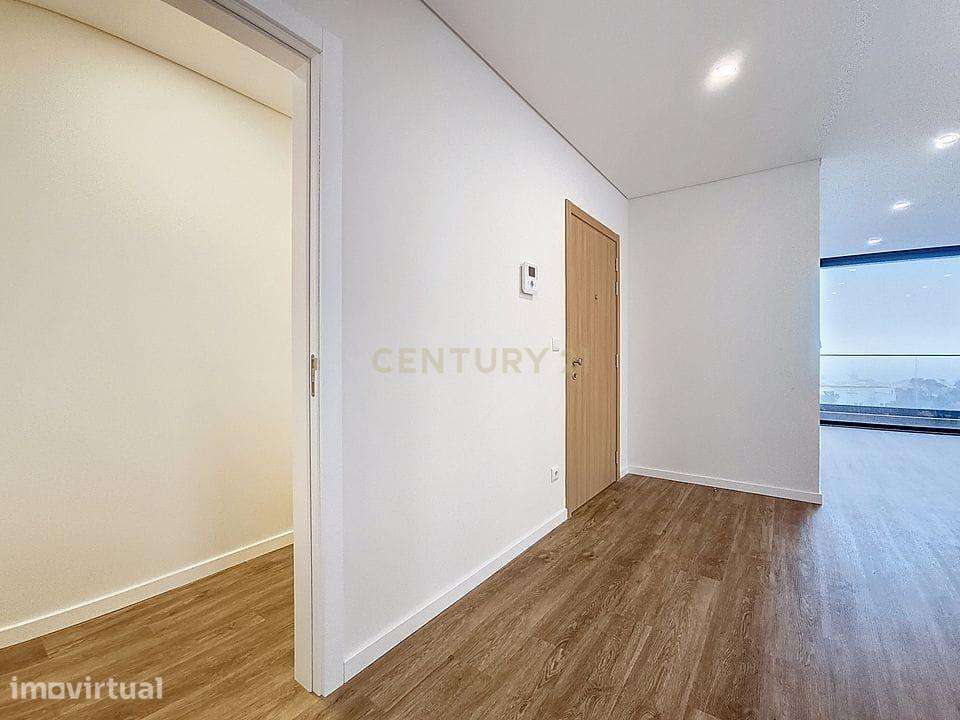 Arrendamento  - Apartamento T2 Novo com Vista Mar – Lagoa | São Miguel - Grande imagem: 5/23
