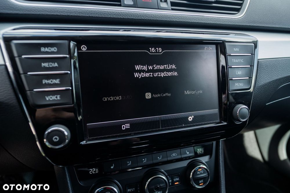 Skoda Superb 2.0 TDI DSG Ambition - 28