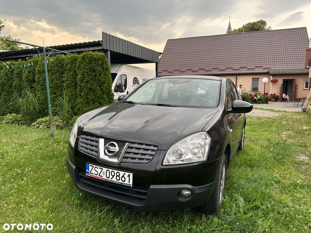 Nissan Qashqai - 1