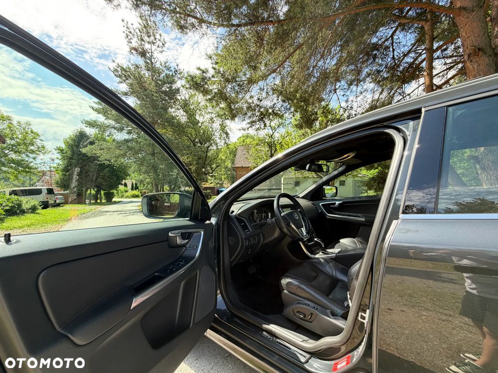 Volvo XC 60 D4 AWD Summum - 13
