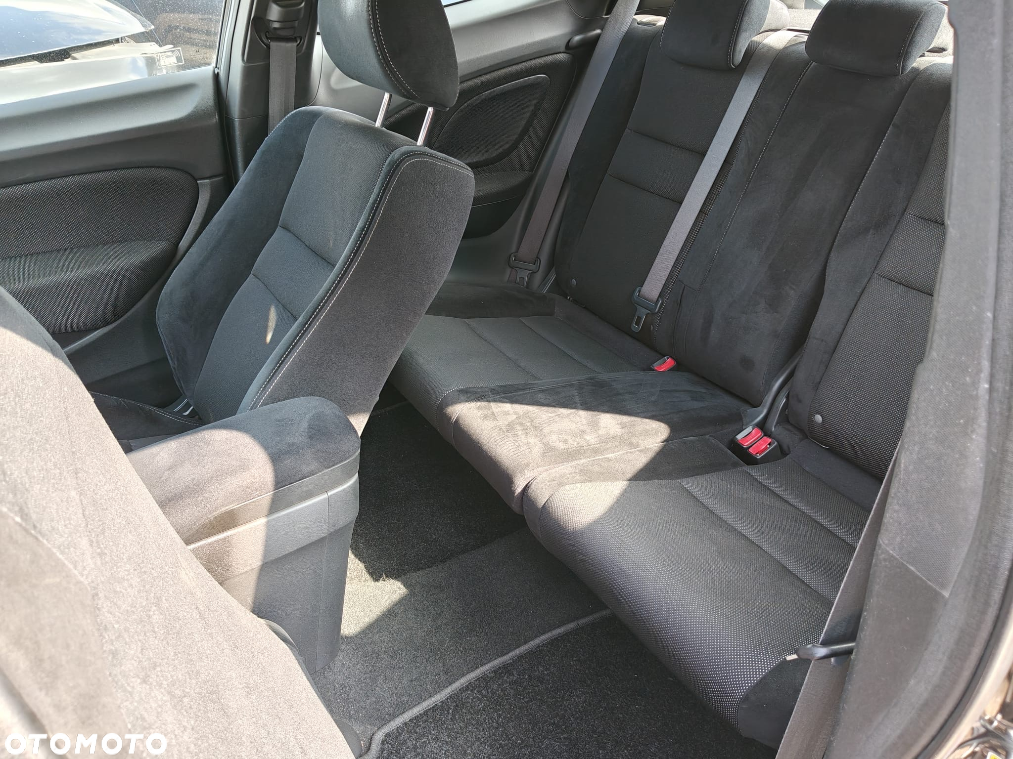 Honda Civic 1.4 i-VTEC Type S - 4