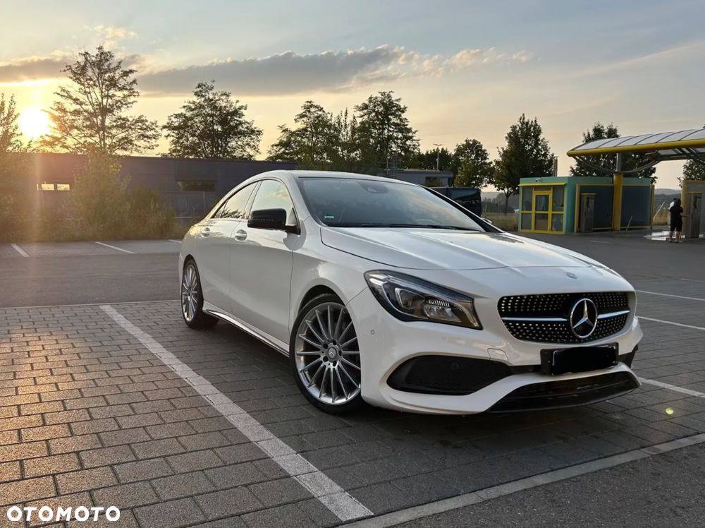 Mercedes-Benz CLA 250 4-Matic AMG Line - 5
