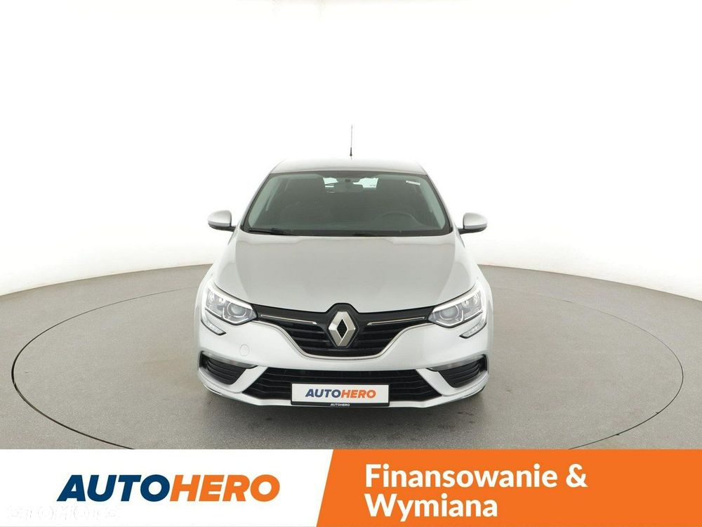 Renault Megane ENERGY TCe 100 LIFE - 8