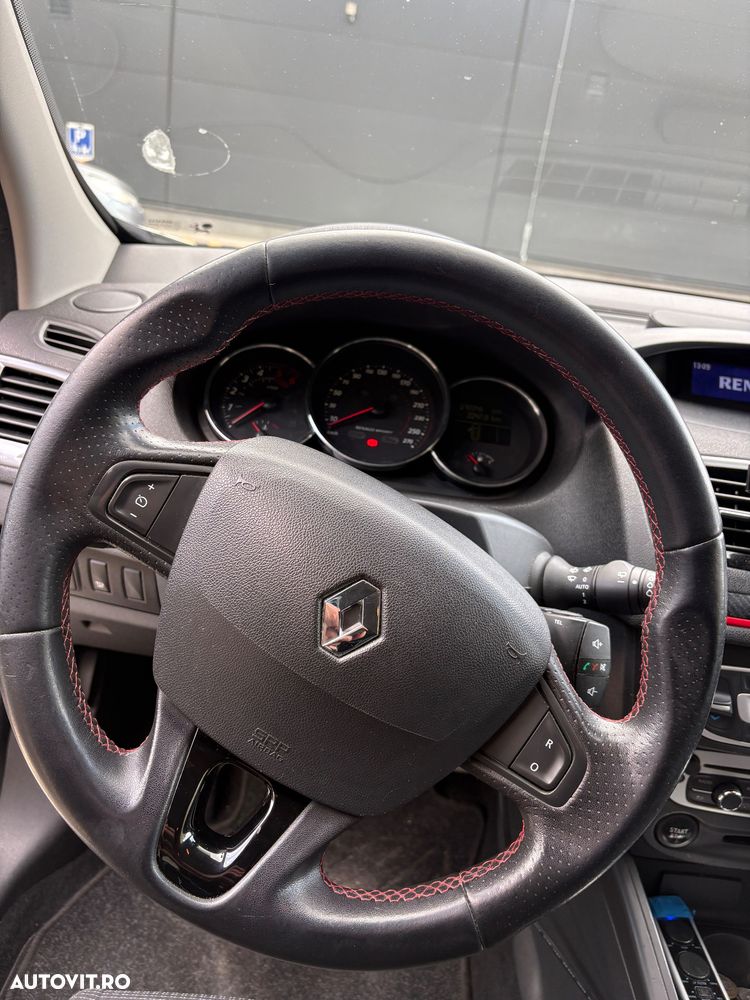 Renault Megane - 6