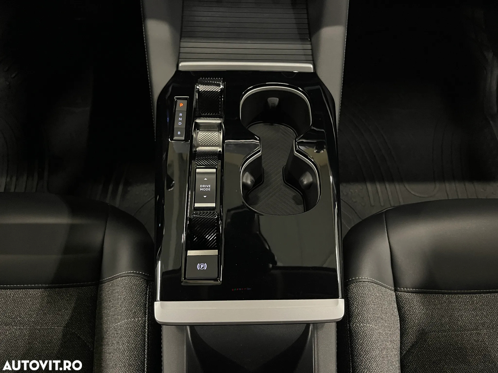 Citroën C5 X Hybrid 225 Start&Stopp e-EAT8 FEEL PACK - 25