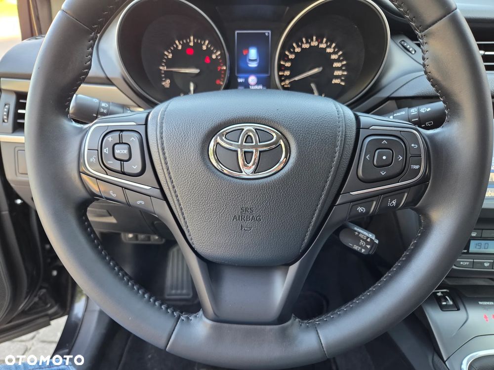 Toyota Avensis Touring Sports 1.8 Business Edition - 14