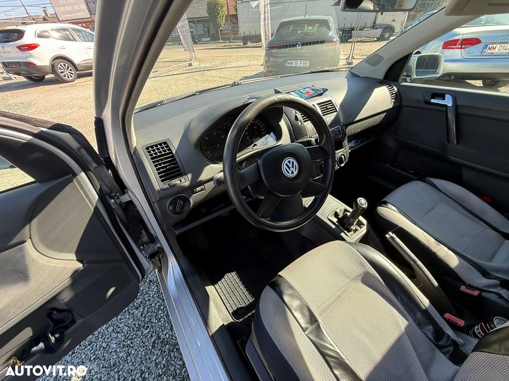 Volkswagen Polo 1.4TDI Basis - 11