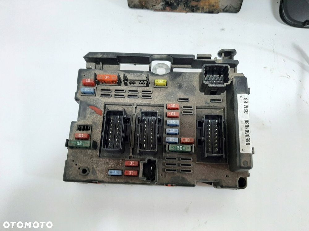 PEUGEOT 307 SW 1.6HDI 05R STEROWNIK SILNIKA ZESTAW 0281011234 9655698280 - 13