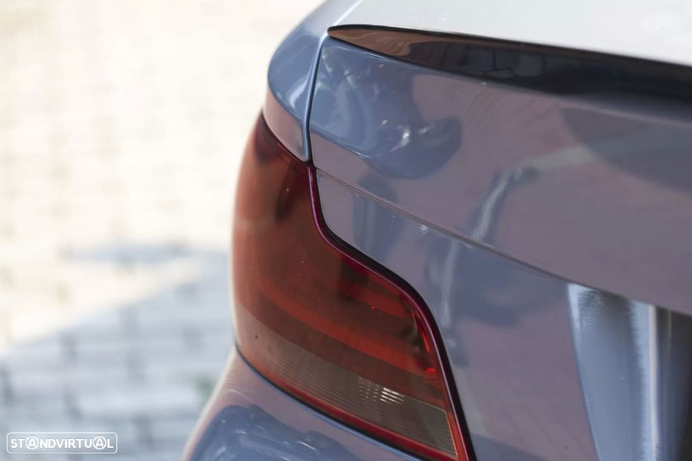 BMW 118 d Pack M - 38