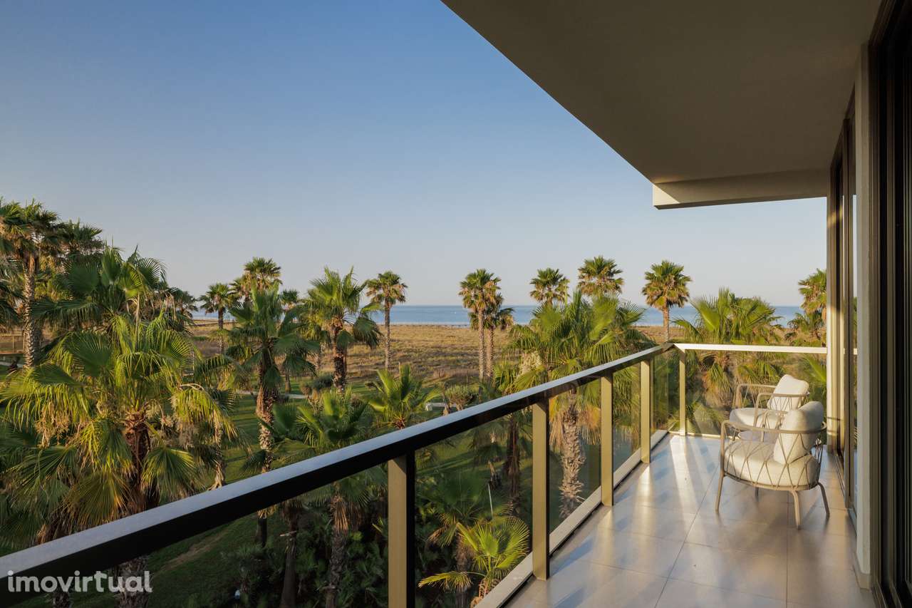 Apartamentos de luxo com acesso direto à praia dos Salgados, Algarve - Grande imagem: 1/5