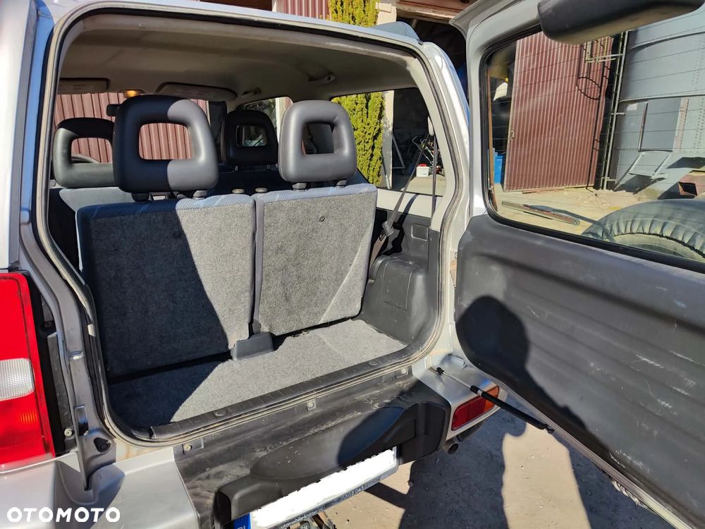 Suzuki Jimny 1.3 - 8