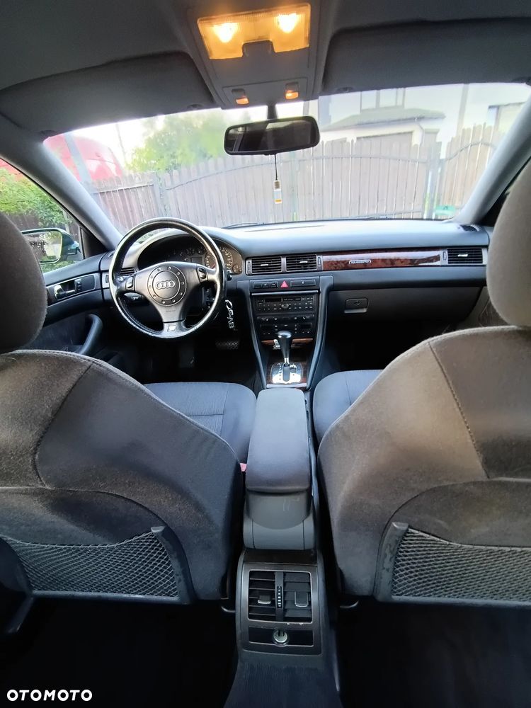Audi A6 Limousine 4.2 quattro - 9
