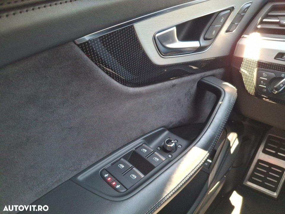 Audi SQ7 - 12