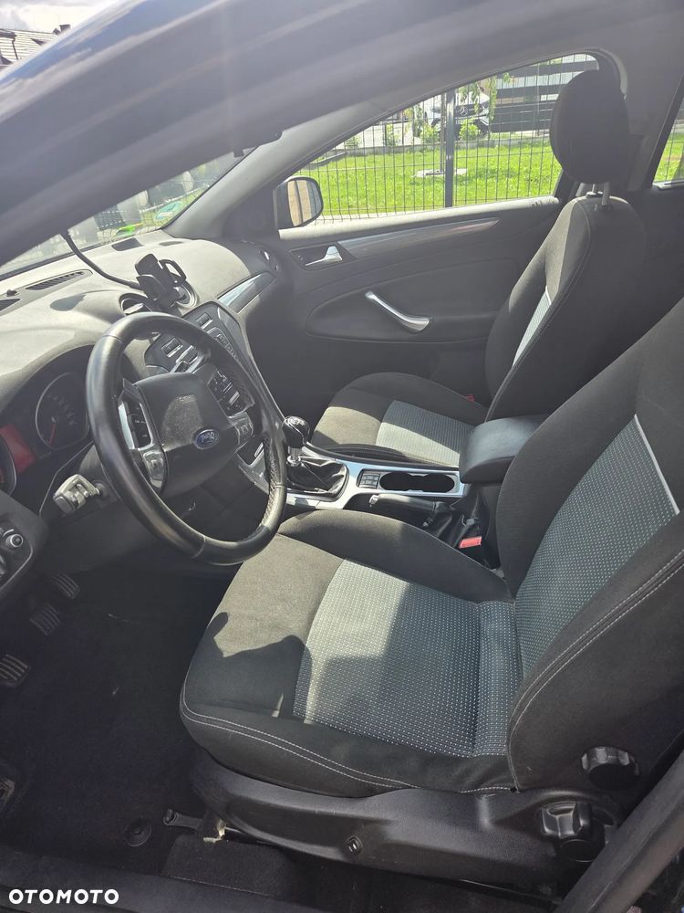 Ford Mondeo 1.6 TDCi Titanium - 16