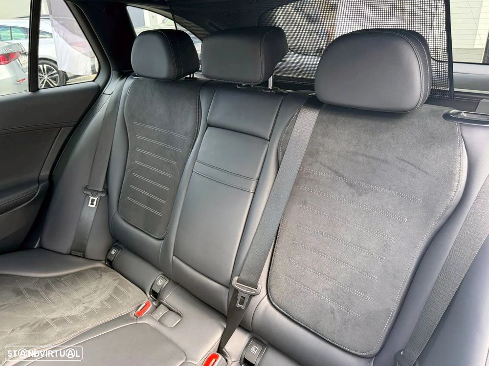 Mercedes-Benz C 300 e AMG Line - 5